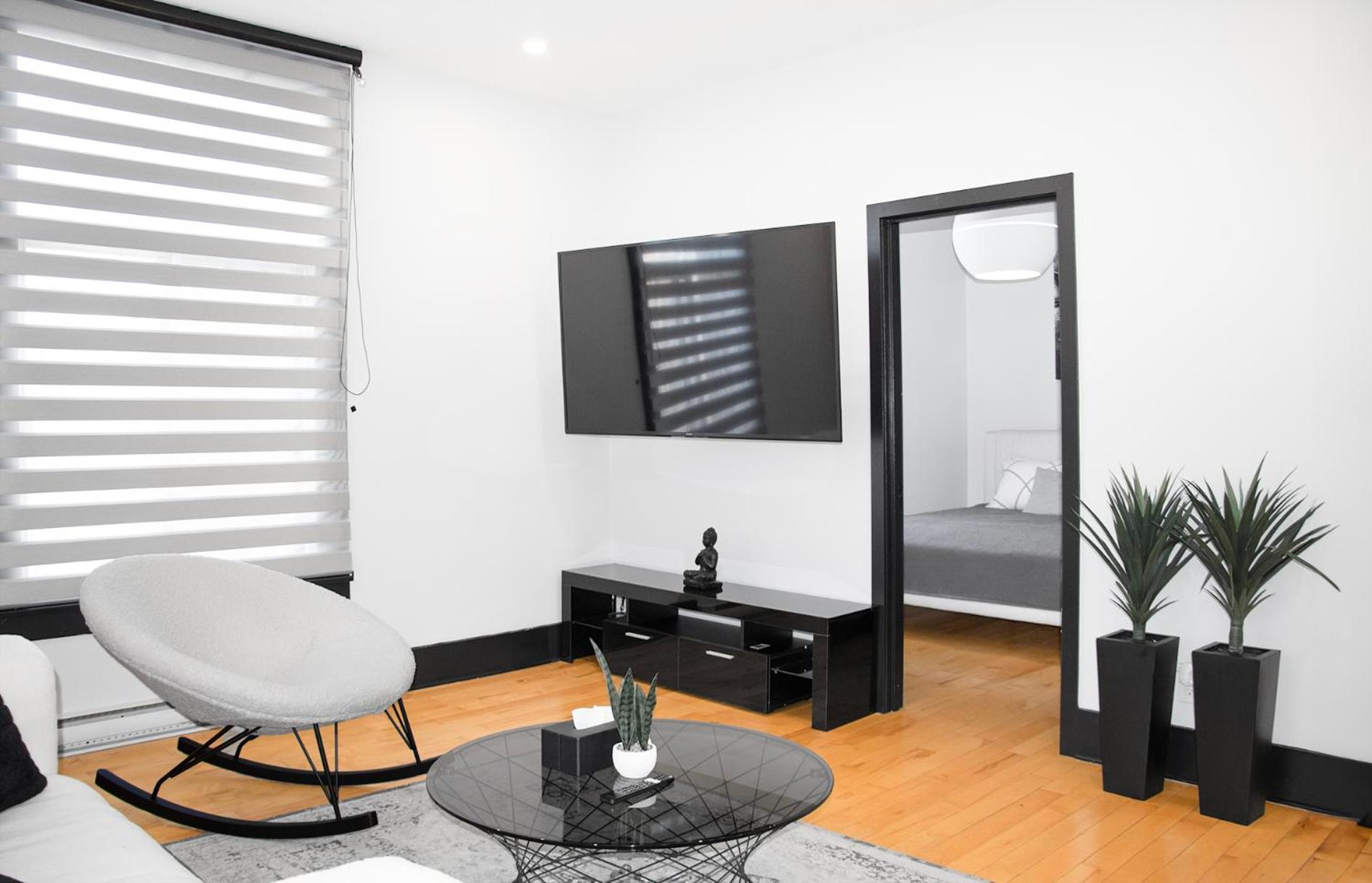 Apartamento Chic 1-bedroom Retreat In Montreal's Vibrant Plateau Mont-royal Area - 3 Montreal